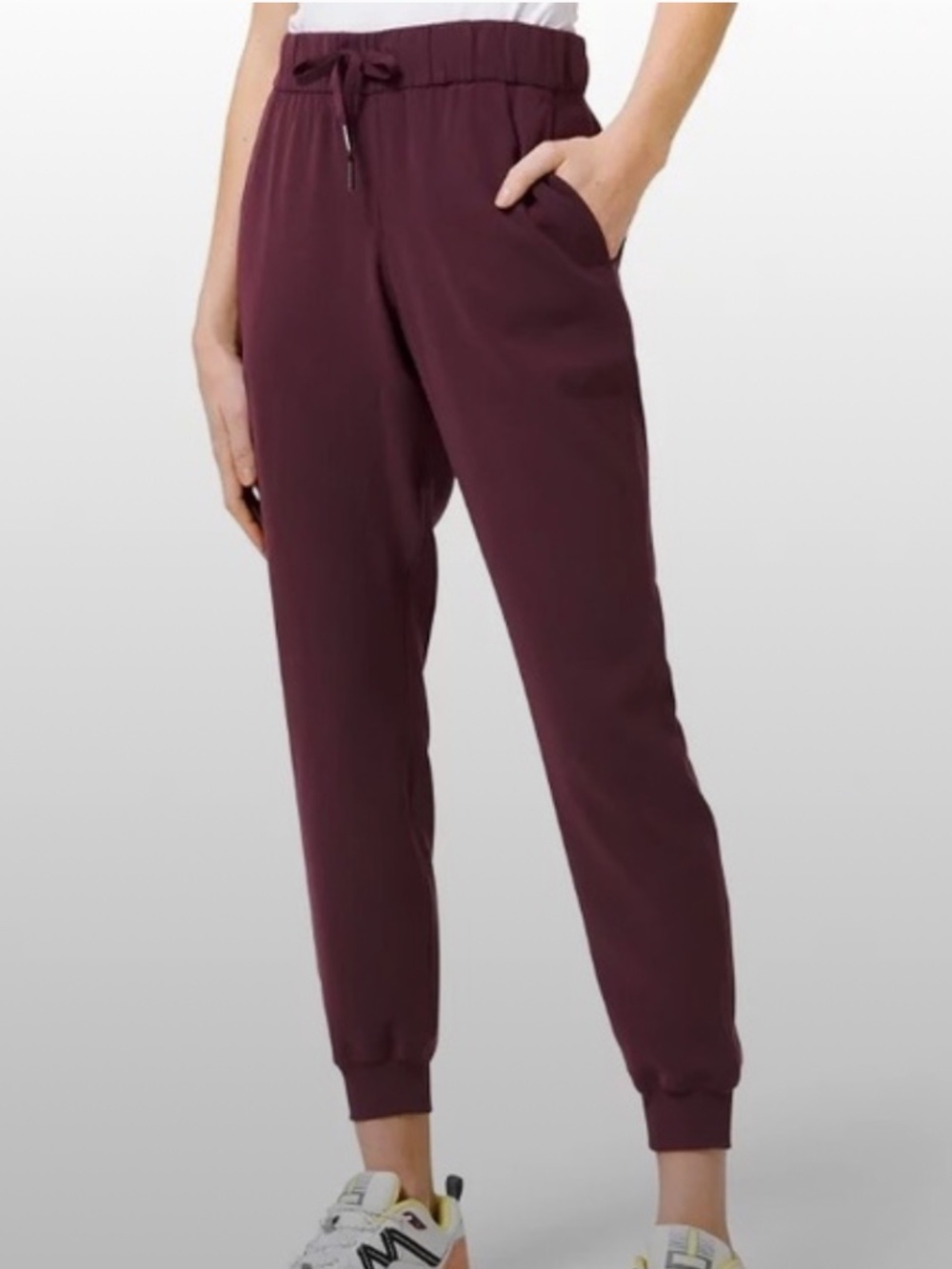 Lululemon's Like New On the Fly Joggers, No Drawstring, Size Unknown